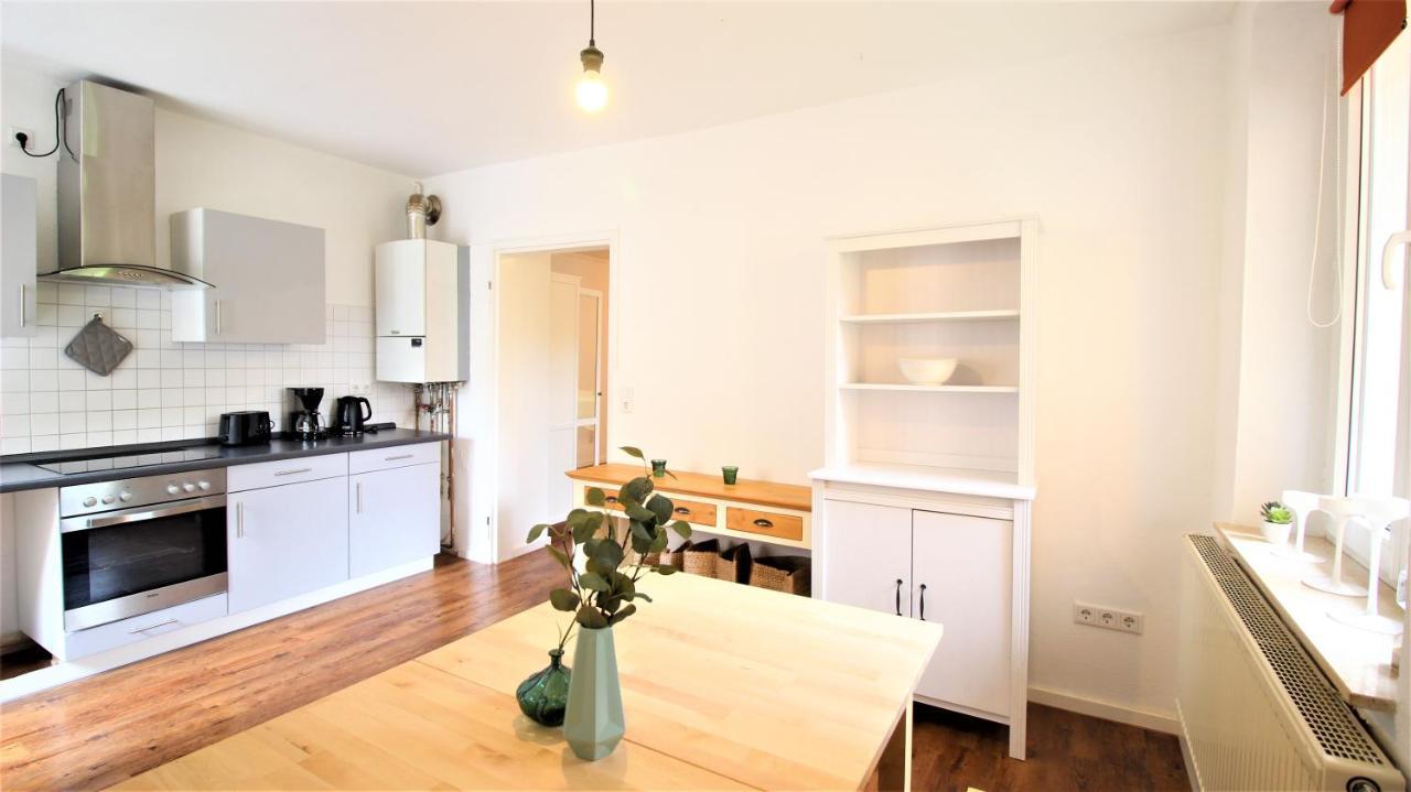 Zentral Wohnen - Inkl. Privatem Stellplatz Apartment เวิร์ซบวร์ก ภายนอก รูปภาพ